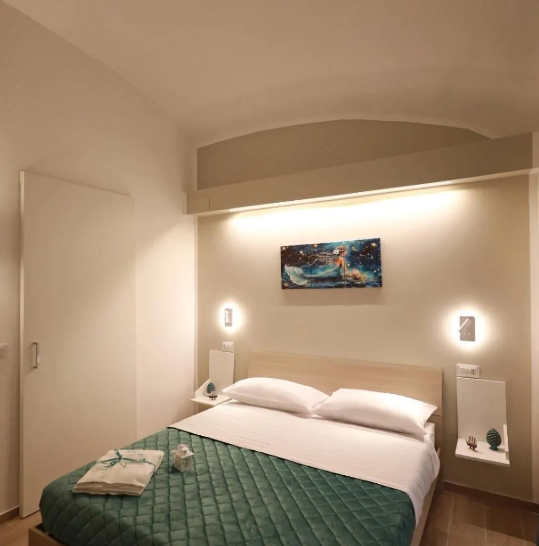 Le Chiavi Di Parthenope Bed and Breakfast Napoli 0*,