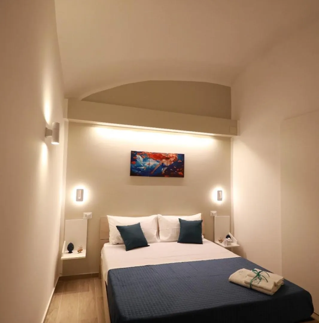 Le Chiavi Di Parthenope Bed & Breakfast Naples