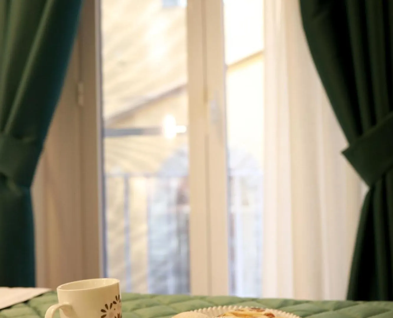Le Chiavi Di Parthenope Bed & Breakfast Naples