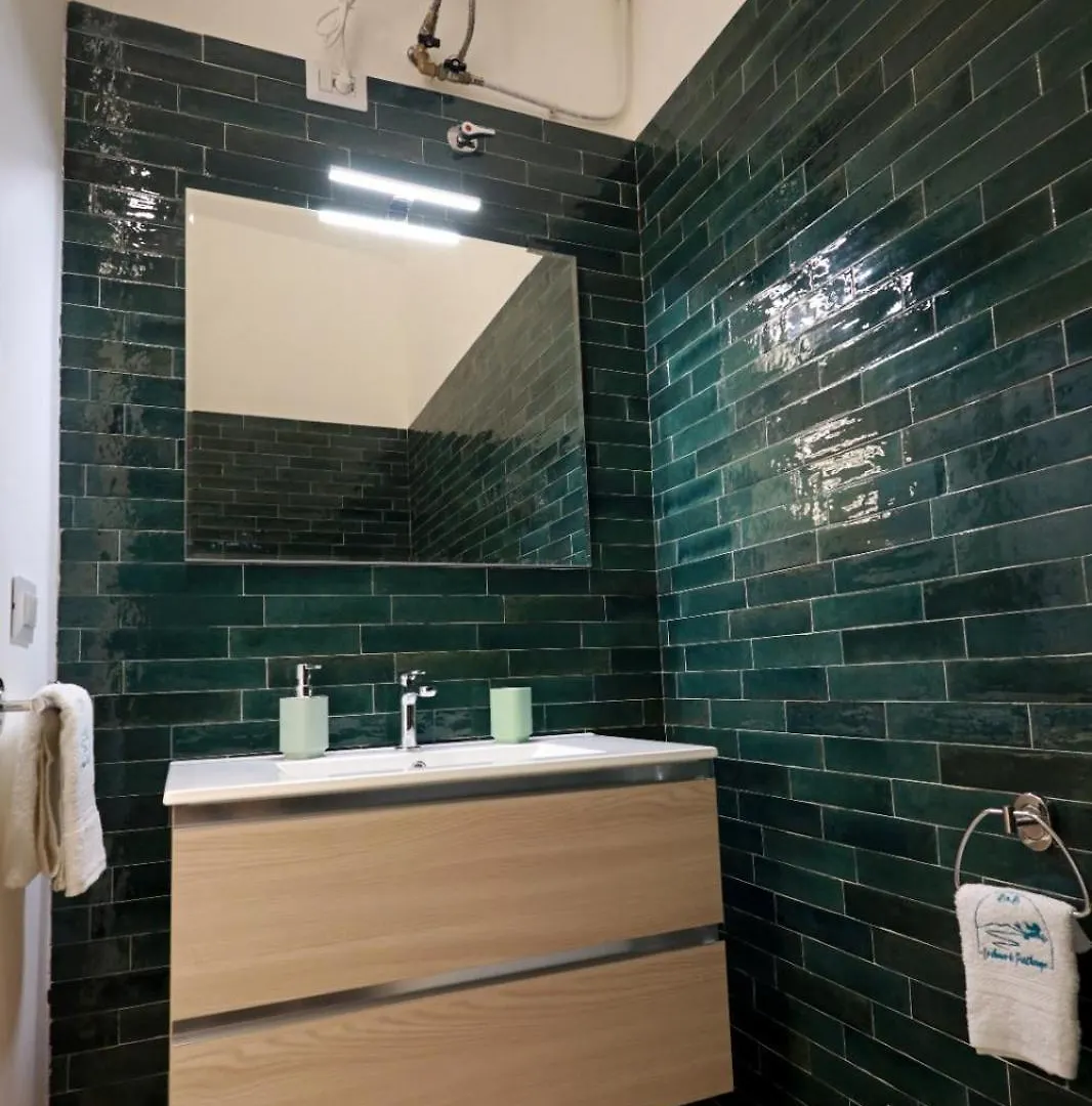 Le Chiavi Di Parthenope Bed & Breakfast Naples